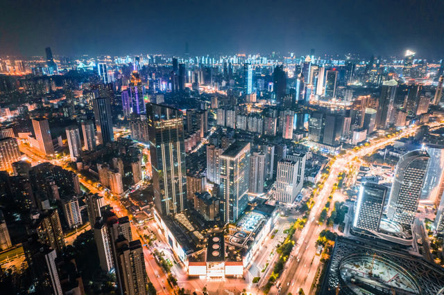 ✨住進雲端夜景，邂逅江城浪漫 | 武漢漢口喜來登大酒店