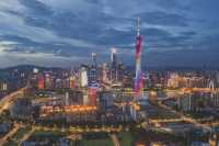 廣州國際金融中心登頂：高空視角下的城市
