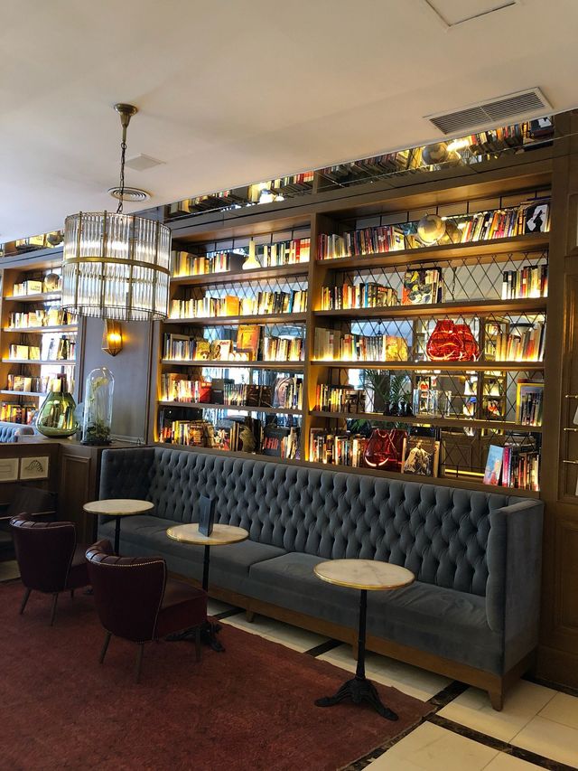 西班牙馬德里|芮納H10別墅酒店