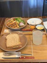東京探店｜澀谷藍瓶咖啡☕️隱藏在公園裡的愜意角落