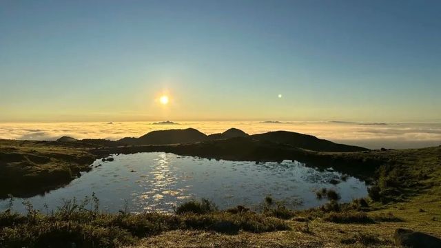 福州之巔嘅秘境｜喺987米山巔邂逅「天使嘅眼淚」
