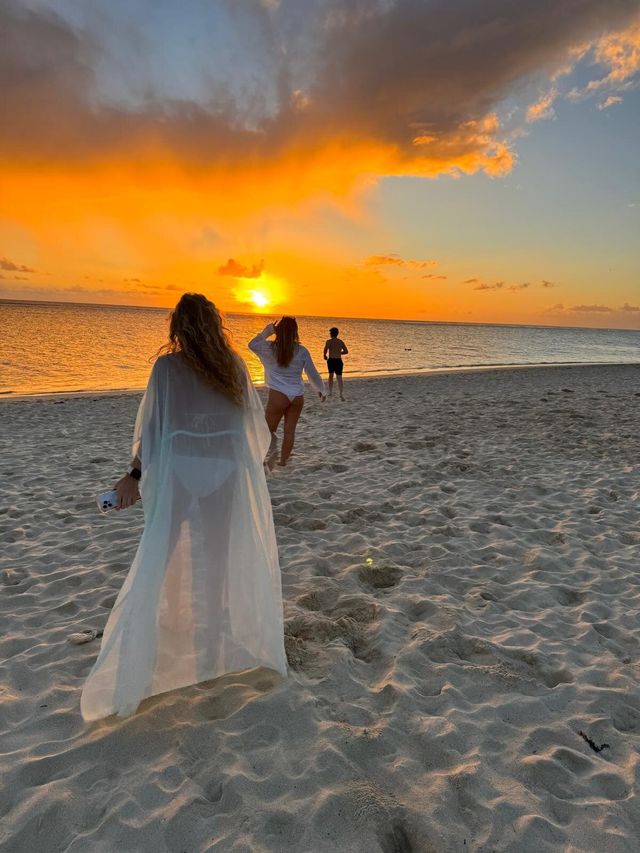 Highly Recommended Paradise at La Pirogue Highly Recommended Paradise at La Pirogue