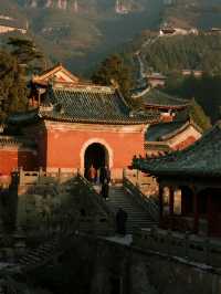 被《國家地理》評為道教聖地！武當山秋日修煉之旅全攻略​