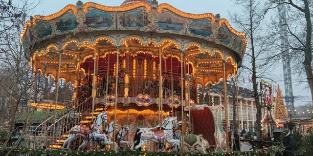 哥本哈根趣伏里公園TIVOLI