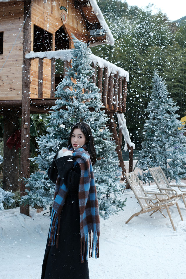 溶洞溫泉×雪景小屋 冬日鬆弛感 溶洞溫泉×雪景小屋 冬日鬆弛感