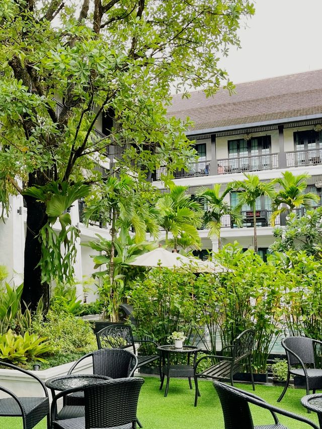 清邁古城C位酒店！步行300米到711，私人浴缸+定制早餐太