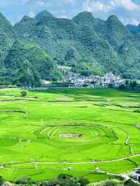 貴州萬峰林,秘境治癒之旅