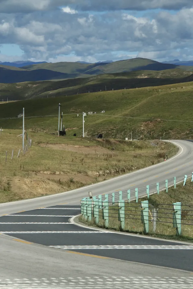 稻城亞丁&理塘｜藏地的浪漫不止詩和遠方