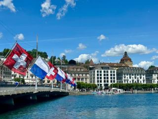 Switzerland | The scenery where God spilled the palette is breathtakingly beautiful!