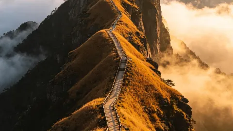 ไปสัมผัสความโรแมนติกของทุ่งหญ้าเหนือเมฆาที่ภูเขาวู่กงซาน (Wugongshan) กันเถอะ — traveler post in ผิงเซียง