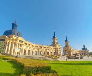 Harbin Music Corridor | A free European-style photo spot in Qunli with a perfect river vibe