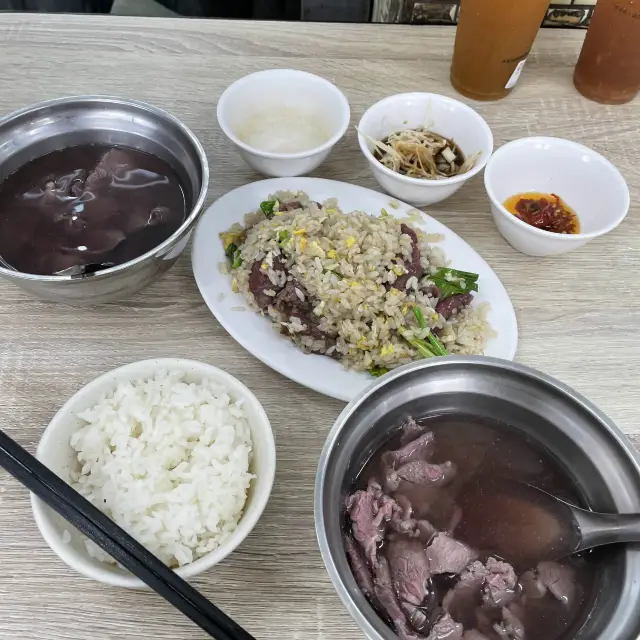 대만 타이난ㅣ이 우육탕 안먹어본 사람 없게 해주세요 阿財牛肉湯