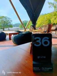 ชวนมานั่งโง่ๆ ริมทะเล @ Grove