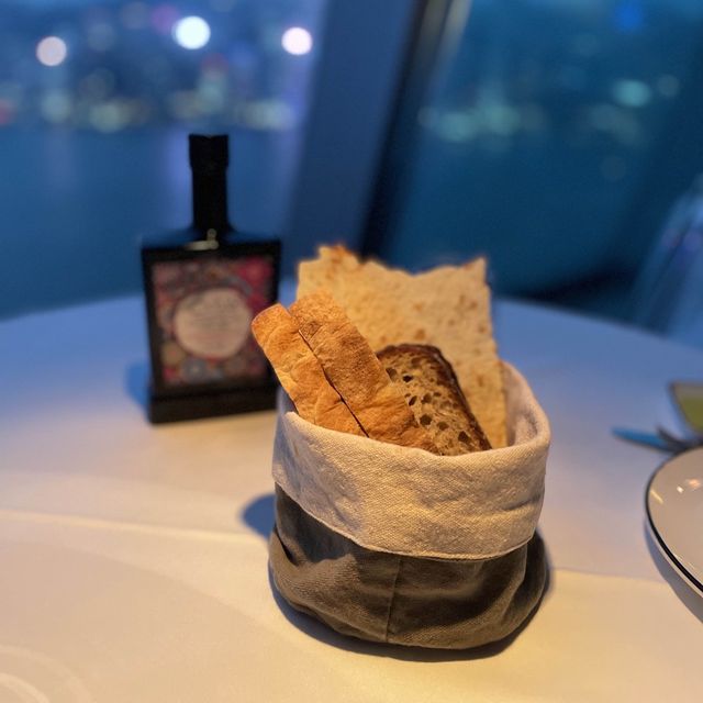 香港尖沙咀｜絕美浪漫海景晚餐🌃🥂