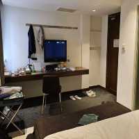 bts站五分鐘距離，平價大房間包早餐加設備維護良好的小型曼谷酒店