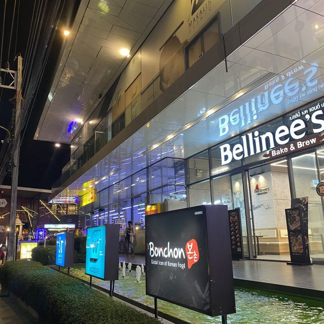เดินคลายร้อนที่ห้างในเมืองภูเก็ต Limelight Avenue