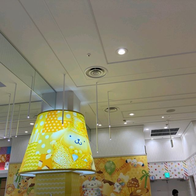 サンリオピューロランド　フードコートが可愛い！