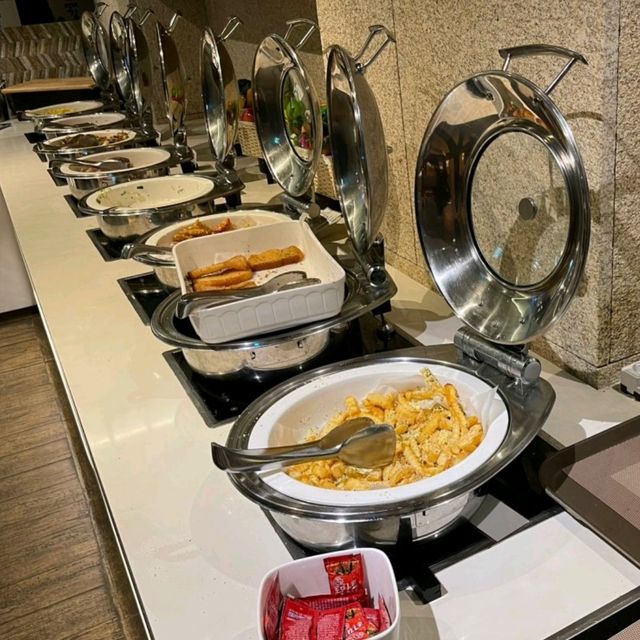 酒店早餐體驗分享～濟州欣欣機場酒店(Shin Shin Hotel Jeju Airport)……自助式吃到飽