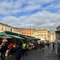 Sunny Winter @ Piazza Navona 🌞 ❄️ 