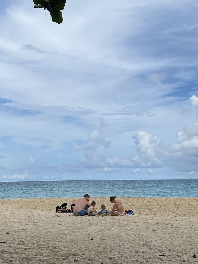 กะตะ บีช หาดสวยในภูเก็ต (kata beach)