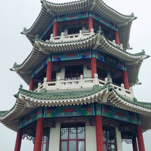 칭다오의 숨은 전망 명소, 소어산 공원(샤오위샨) 칭다오의 숨은 전망 명소, 소어산 공원(샤오위샨)