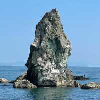 【上立神岩/兵庫県】沼島に聳え立つシンボル