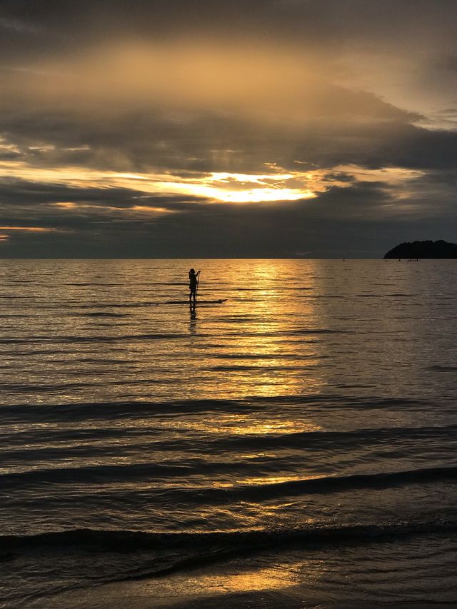 낭만이란 배를 타고 떠나는 탄중아루비치🌅🩷
