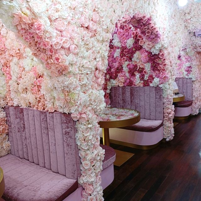 Flower is all Around @ คอระฆัง