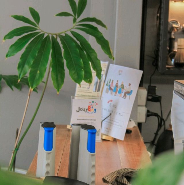 Merry Cafe 