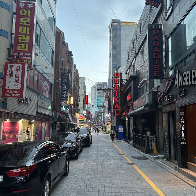 부산역 근처 이국적인 골목길, 텍사스거리