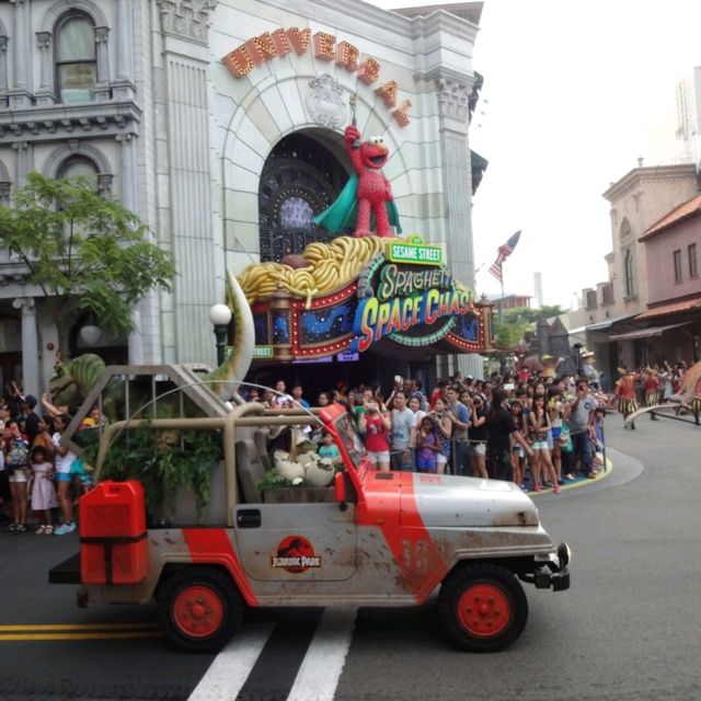 Fascinating USS Parade 