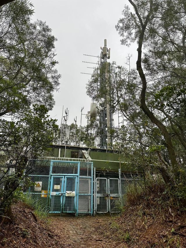 下雨天行山日
