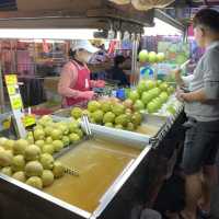Raohe Night Market ตลาดคืนชื่อดังของกินอร่อยในไทเป