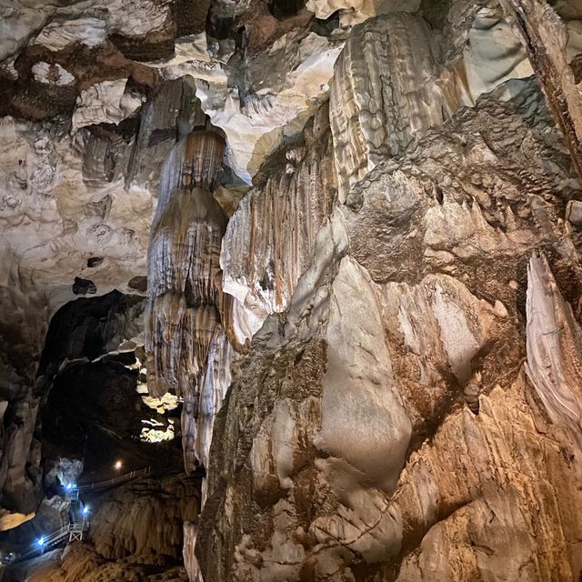 Gua Tempurung: A Subterranean Wonder