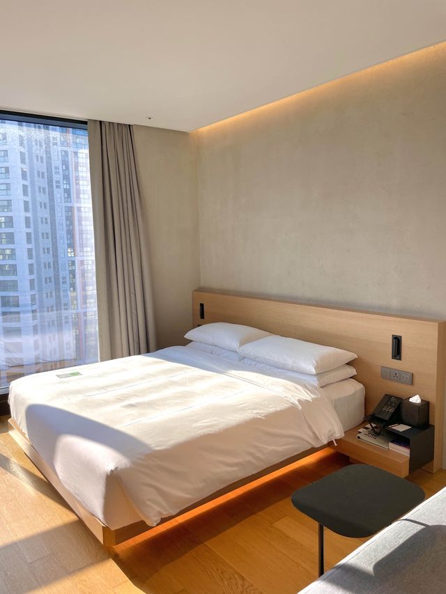 오픈형 루프탑 인피니티풀 수영장 호캉스 🫧🏙️🤍