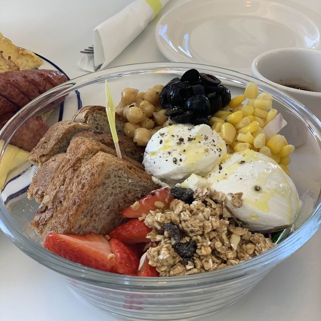 연남 데이트 장소로 추천하는 브런치 카페🥞🧈[연남_마나올라나]