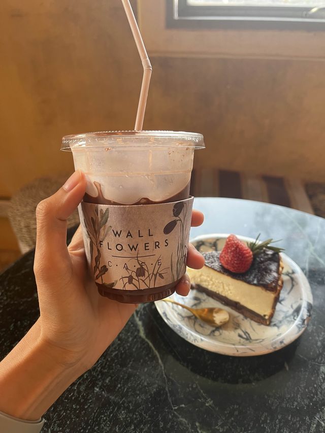 Wallflowers Cafe