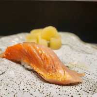 舒適乾淨的 Omakase