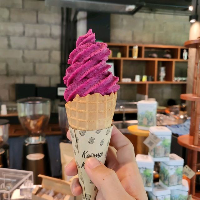 คาเฟ่โรงบ่ม เก๊าไม้ล้านนา 