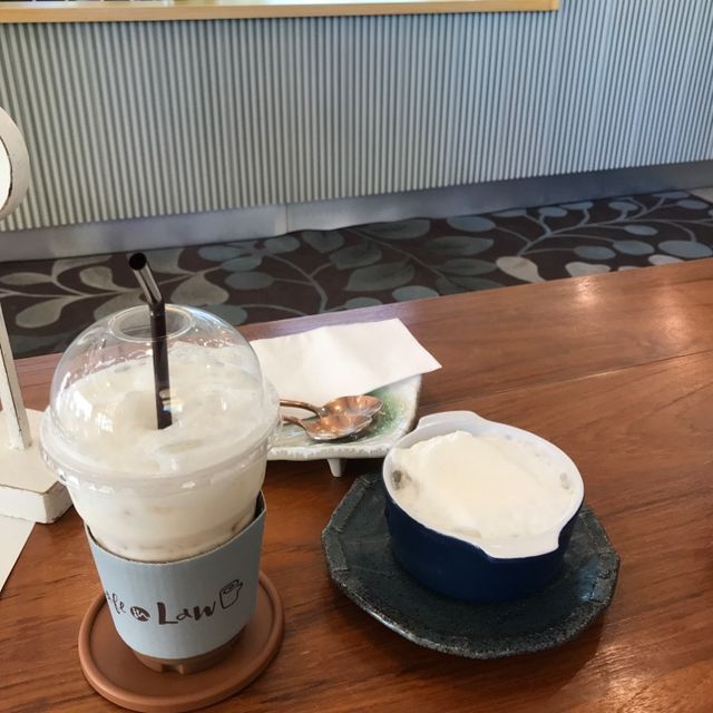 Cafe in law @udon