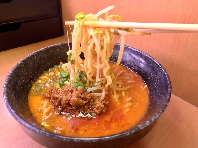 連鎖迴轉壽司店-壽司郎