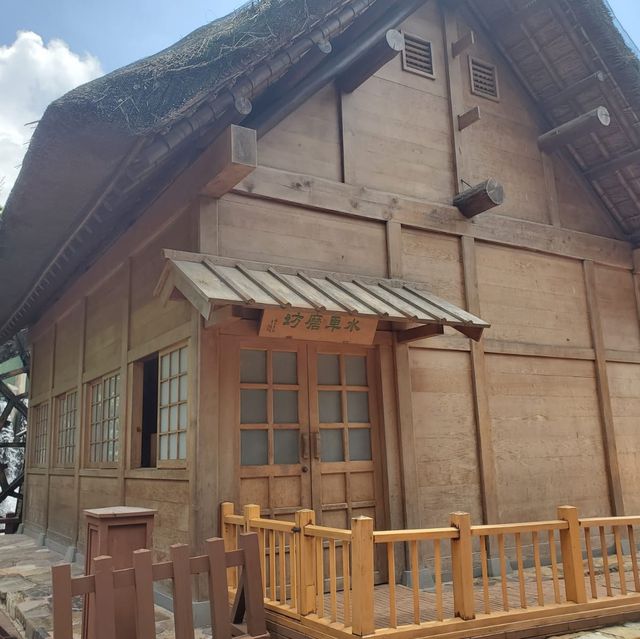 鑽石山南蓮園池 ，龍門樓-志蓮素齋