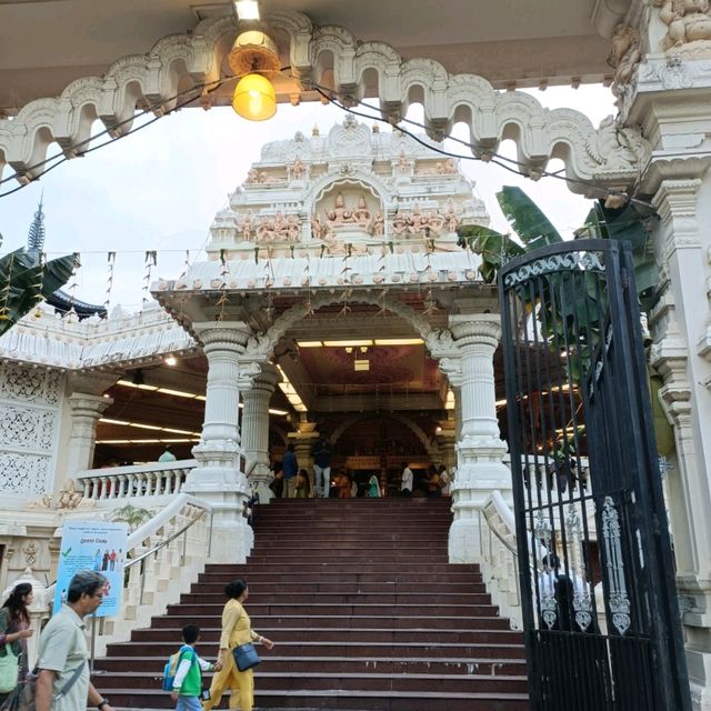 The Sri Sivan Temple 