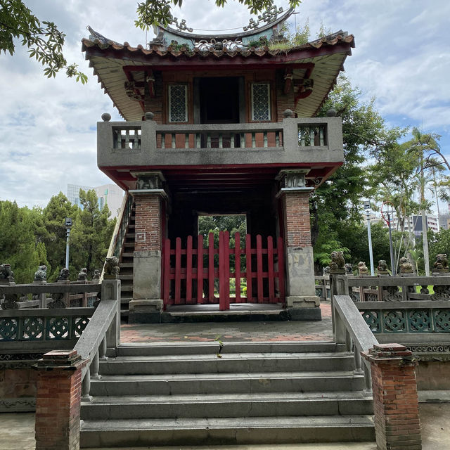 吳鸞旂公館遺跡-更樓🧱