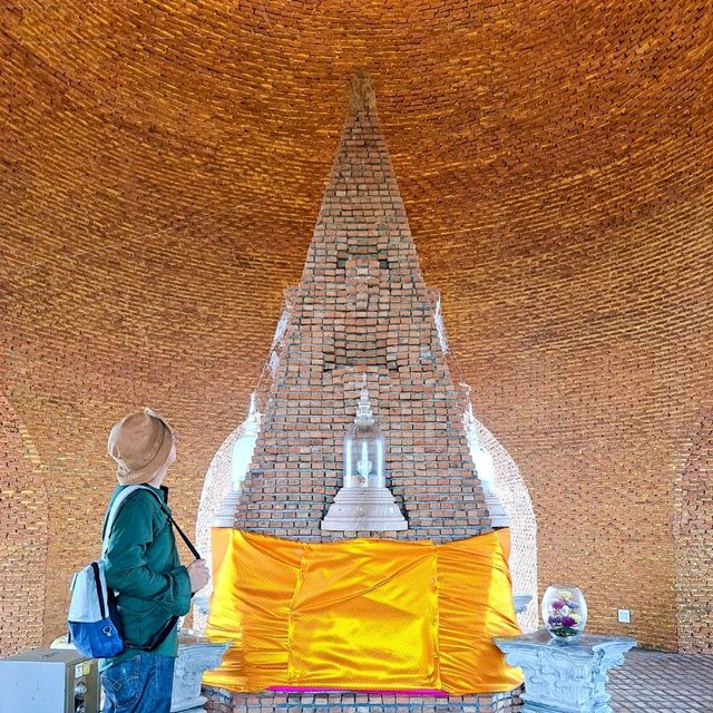 อุทยานธรรมเขานาในหลวง   จ.สุราษฎร์ธานี