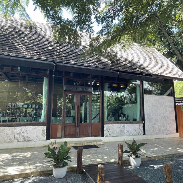 Within Khaoyai | คาเฟ่ฟีลอังกฤษ