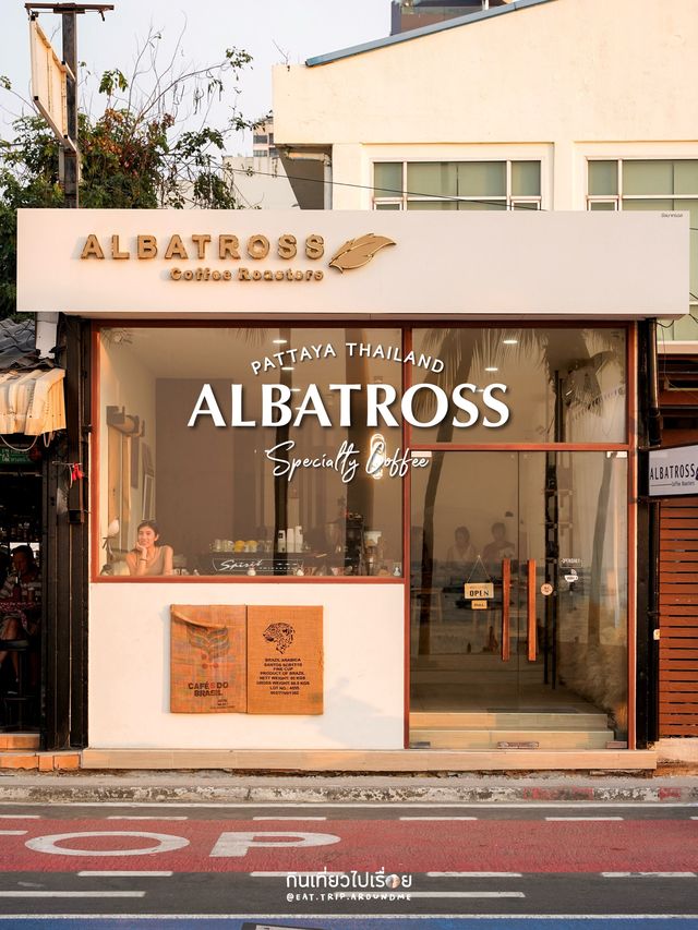 🌴ALBATROSS คาเฟ่ริมหาดพัทยา vibe ดีมาก🌴