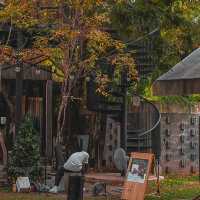 คาเฟ่ย่านสุขุมวิท "The Wood Land"