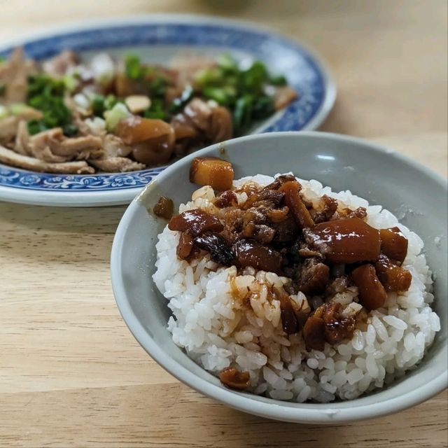 台南人的早餐-米其林必比登推薦：西羅殿牛肉湯