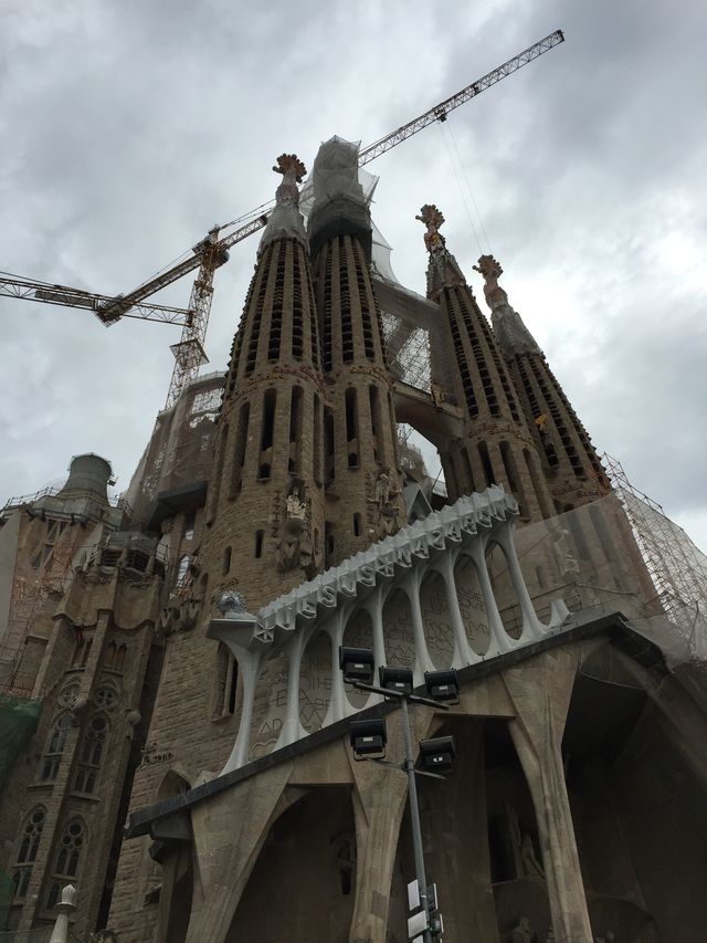 Barcelona & the building that is never complete 